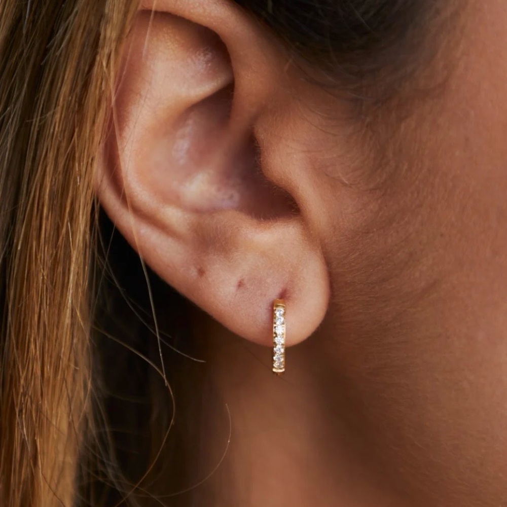 Atolea Tiny Gold Hoop Earrings